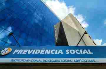 Sancionada lei que proíbe descontos em benefícios do INSS